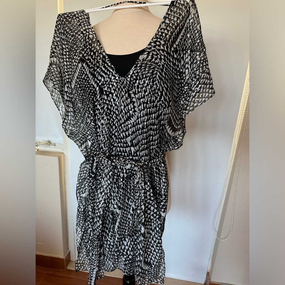 BCBG dress. Size Small. Black, metallic silver.